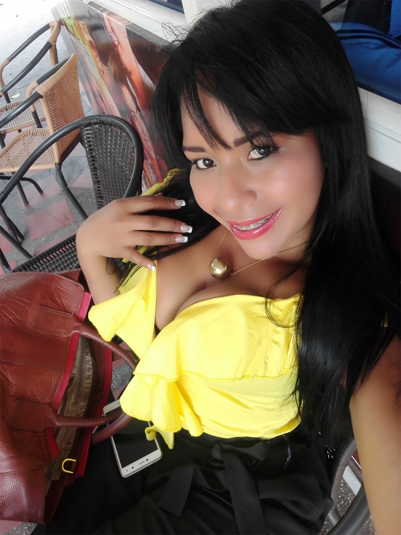 colombian-brides-7243-3